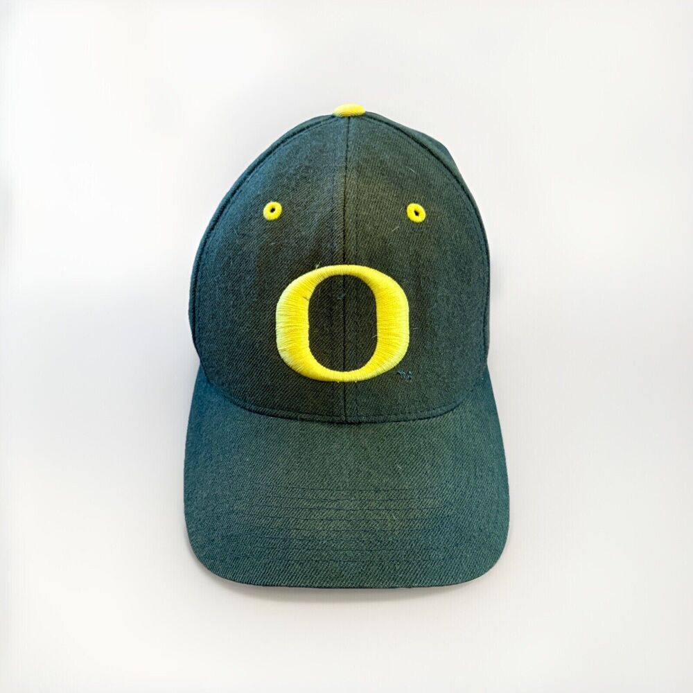 Vintage Nike Mens Green NCAA Oregon Ducks 100% Wool Adjustable Strapback Hat Cap
